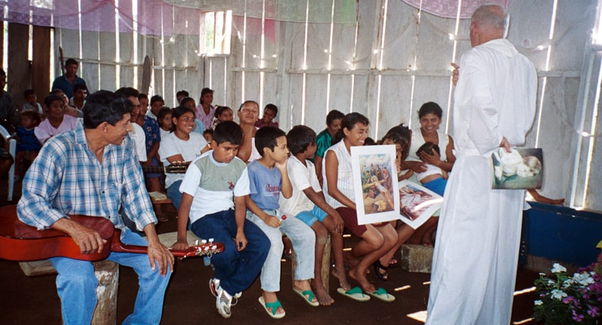 Father William Donnelly, M.M. teaching (Guatemala)