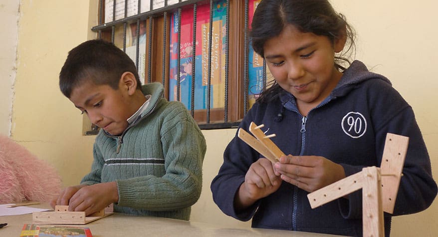 Children at Amanecer (Bolivia)