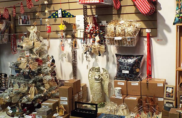 Maryknoll Society Gift Shop